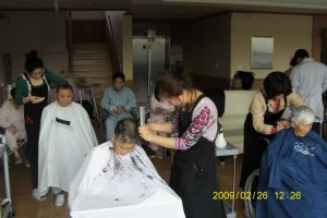 미용봉사
